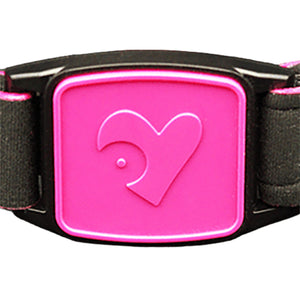 Libreband CGM armband magenta heart cover close-up, compatible with FreeStyle Libre 2, showing heart design detail. LML2388, LML2371, LML2920, LML4481.